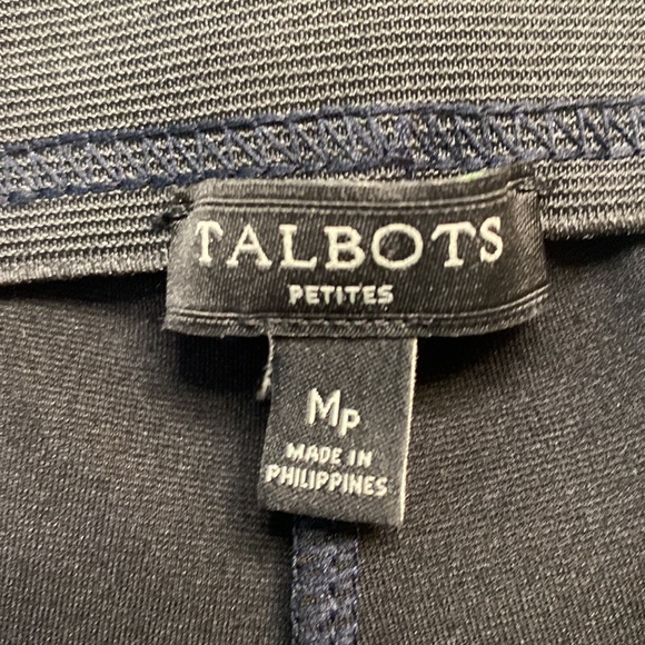 Talbots Legging Burgundy Navy Ponte Plaid Windowpane Ankle Pants Size MP - Picture 5 of 7